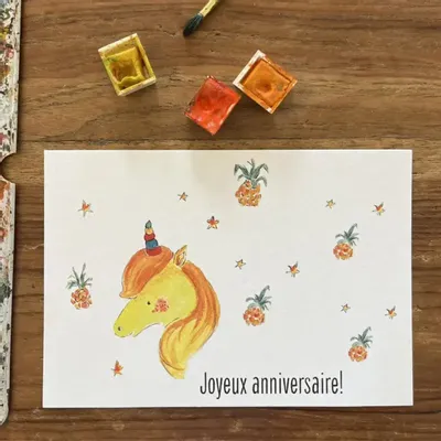 Carterie - Carte Postale Anniversaire - Licorne Jaune - POP ET SES FRÈRES