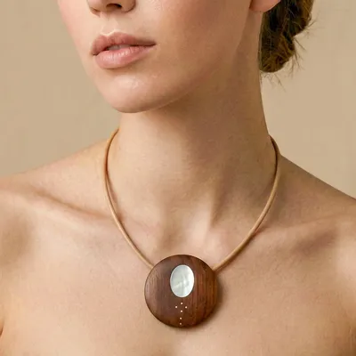 Jewelry - Sandow necklace with round pendant - Oman - NATURE BIJOUX