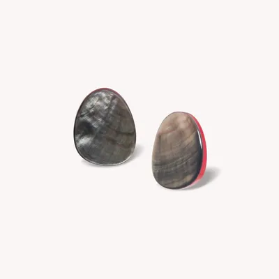 Jewelry - Black lip organic post earrings - Sumida - NATURE BIJOUX