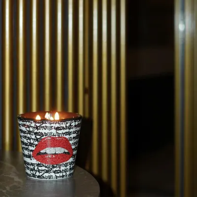 Bougies - Rebel Rouge (Cerise noire - Jasmin rose - Baume) – Bougies parfumées - ARTITUDE HOME