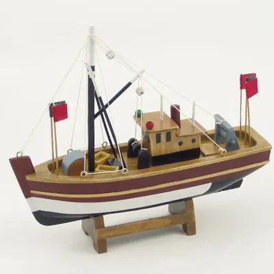 Objets de décoration - Bateau de pêche rouge, L.20, H. 18, l.5.5 cm - TRADE WINDS