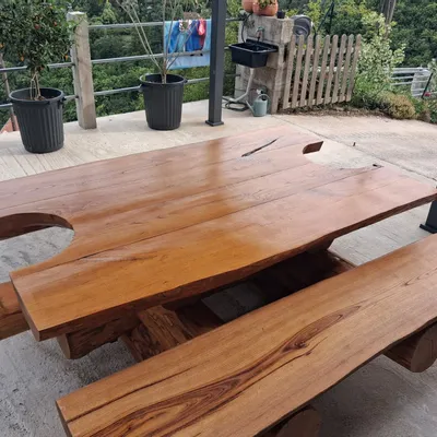 Tables Salle à Manger - Table en fuste - BOIS DE LION