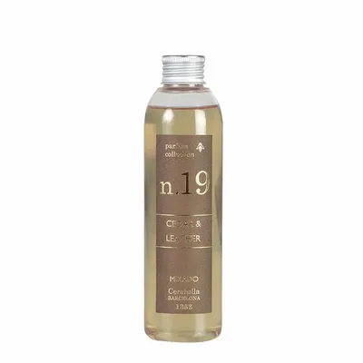 Scent diffusers - NUMBERS COLLECTION NUM.19 CEDAR & LEATHER DIFFUSER REFILL - CERABELLA SL