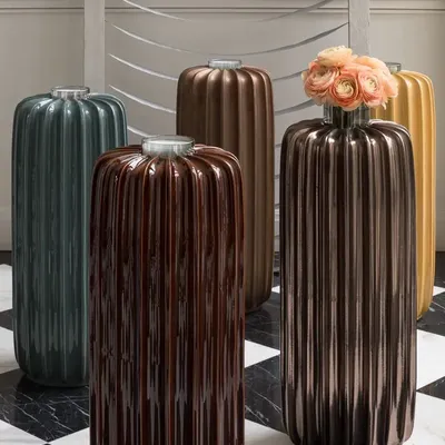 Candlesticks and candle holders - CERAMIC - OOUMM