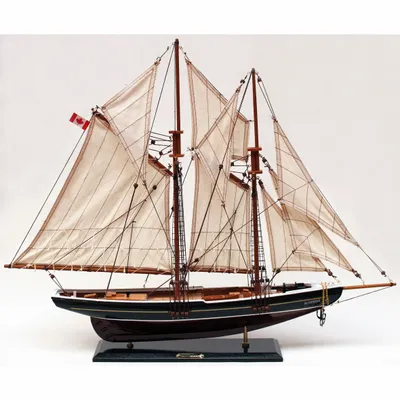 Objets de décoration - Maquette Bluenose, L.80 x H.65 x l.12.5 cm - TRADE WINDS