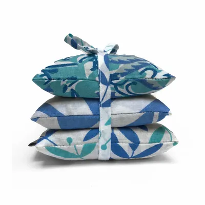 Diffuseurs de parfums - Pile de 3 sachets carrés en coton lavande - Jaipur Turquoise - LIME TREE DESIGN