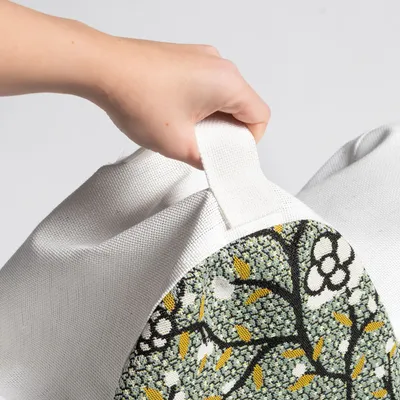 Piscines extérieures - BEAUTY FLOWER | Coussin flottant | 105 x h22 cm - COZIP
