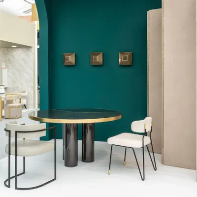 Chaises pour collectivités - Petite chaise Salle à manger JULIUS, pied fer laqué noir, assise tissu - DUISTT