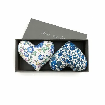 Home fragrances - Box of 2 Cotton Lavender Hearts - True Blue - LIME TREE DESIGN