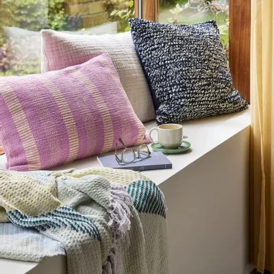 Coussins - Blend Coussin Bleu foncé - HÜBSCH