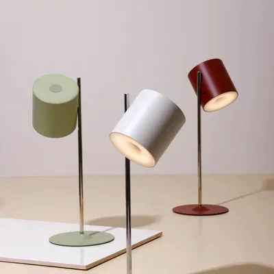 Moveable lighting - FLYT Portable Lamp - DESIGN LETTERS