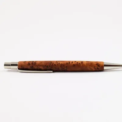 Stylos, feutres et crayons - Stylo-bille « Berlin » — Loupe de thuya - ATELIER FESSELER