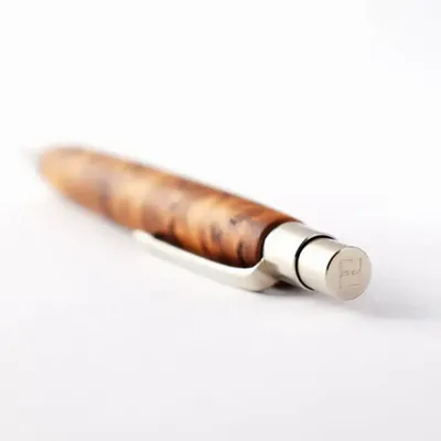Stylos, feutres et crayons - Stylo-bille « Berlin » — Loupe de thuya - ATELIER FESSELER