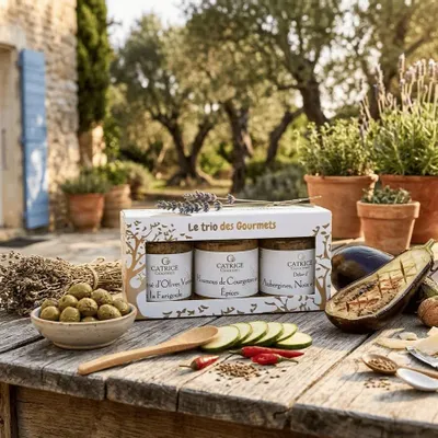Delicatessen - BOX The trio of Gourmets New for 2026 Eggplant, nuts & parmesan 80g Hummus zucchini & spices 80g Crushed green olives with farigoule 80g - CATRICE GOURMET