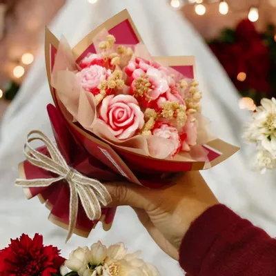Candles - Luxury Mini Scented Candle Flower Bouquet - WIRAWIRI