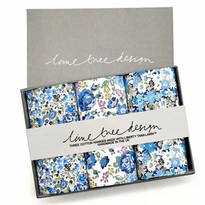 Prêt-à-porter - 3 mouchoirs fabriqués avec Liberty Tana Lawn - Gloria - LIME TREE DESIGN