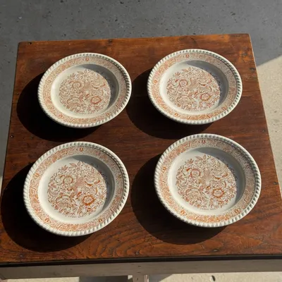 Everyday plates - Set of 4 small dessert plates with stylized flower pattern D20 - OFFICE OBJETS