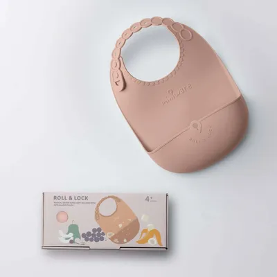 Repas pour enfant - Bavoir en silicone Roll & Lock – Sel rose - MINIWARE AB
