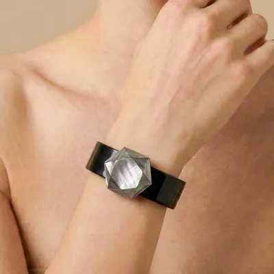 Jewelry - Articulated bracelet with faceted black lip - Vendome - NATURE BIJOUX