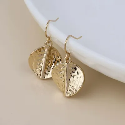 Jewelry - Ivy hammered twist earrings - PEACE OF MIND .925 LTD