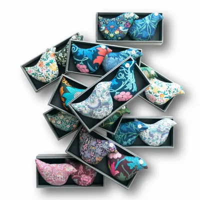 Fragrance for women & men - 10 Assorted Boxes of 2 Cotton Lavender Birds - Morris Collection - LIME TREE DESIGN