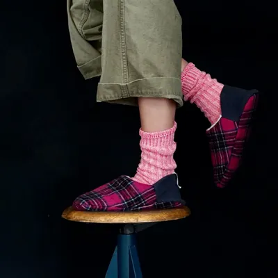 Socks - JAPAN MADE Reversible room shoes / Shaggy Tartan × Micro Boa - MERIPPA