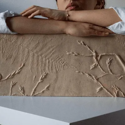 Decorative wall frescoes - Footprints, Pteridium aquilinum and Carpinus betulus - ATELIER MATHILDE FAUCARD
