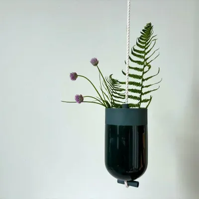 Vases - Spatial Vase - MEANINGFUL MATTER