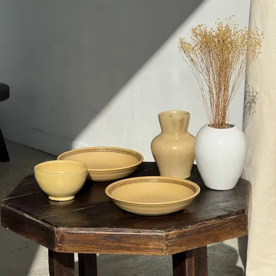 Assiettes au quotidien - Lot de 2 assiettes creuses en grès liseré brun et marron D21,5 - OFFICE OBJETS