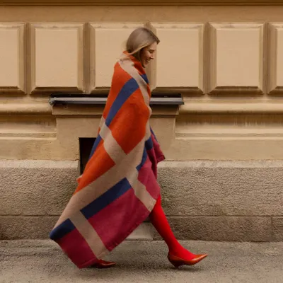 Throw blankets - Wool blankets and scarfs from Finland - LAPUAN KANKURIT - FINLAND