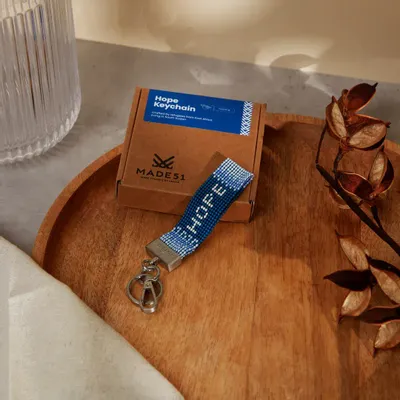 Accessoires animaux - Porte-clés Hope fait main - UNHCR/MADE51