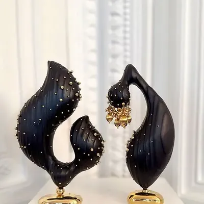Sculptures, statuettes et miniatures - Pièce élégante Bruni - SALOME COUSSEAU