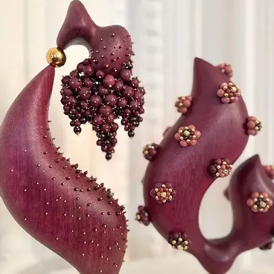 Sculptures, statuettes et miniatures - Pièce d'élégance Amarante - SALOME COUSSEAU
