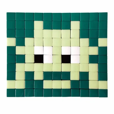 Stained glass decoration - Decorative adhesive glass mosaic invader #04 - PIXELBOX