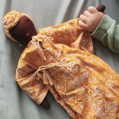 Jouets enfants - Poupée Soumba - UNHCR/MADE51