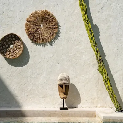 Sculptures, statuettes and miniatures - The Cowrie Mask on Stand - Medium - BAZAR BIZAR LIVING