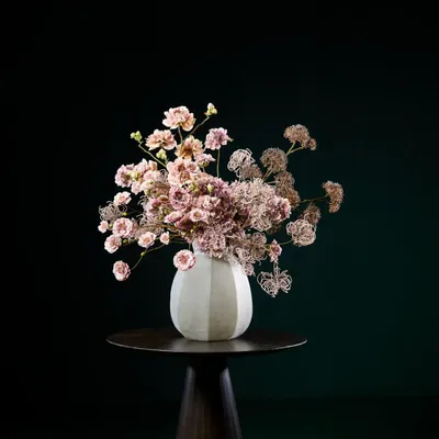 Floral decoration - Soft lilac silk flower mix - SILK-KA BV