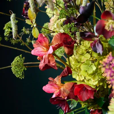 Décorations florales - Bouquet vert éclatant aux touches de rouge - SILK-KA BV