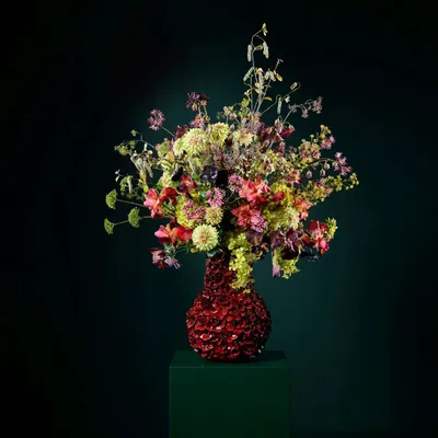 Décorations florales - Bouquet vert éclatant aux touches de rouge - SILK-KA BV