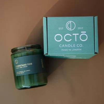 Candles - Christmas Tree (Cedar + Pine + Spices) | Green Jar Candle |250ml - OCTŌ