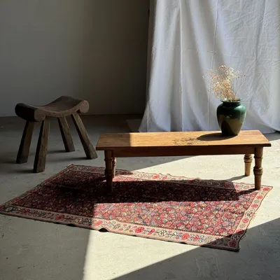 Objets de décoration - Tapis iranien à motifs floraux stylisés roses et bleus 155x105 - OFFICE OBJETS