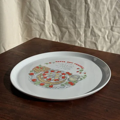 Platter and bowls - D31 Pie Dish and Strawberry Pie Recipe - OFFICE OBJETS