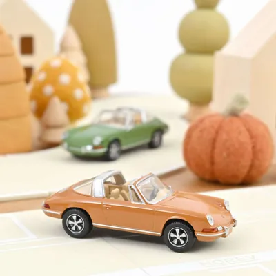 Jouets enfants - Voiture jouet Porsche 911 Targa 1969 Brun Jet-car 1/43 - NOREV
