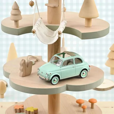 Cadeaux - Fiat 500 L 1968 Bleu Pastel cadeau de naissance 1/18 - NOREV
