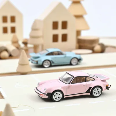 Jouets enfants - Voiture jouet Porsche 911 Turbo 1978 Rose Jet-car 1/43 - NOREV