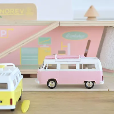 Jouets enfants - Voiture jouet VW Combi T2b Camper Van 1973 Rose Jet-car 1/43 - NOREV