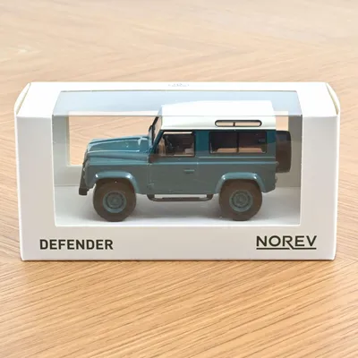 Jouets enfants - Voiture jouet Land Rover Defender Bleu 1995 Jet-car 1/43 - NOREV