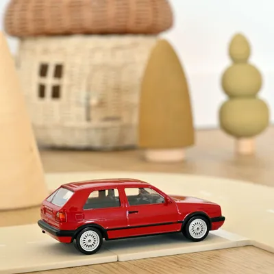 Jouets enfants - Voiture jouet VW Golf GTI G60 1990 Rouge Jet-car 1/43 - NOREV