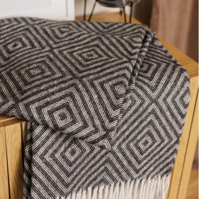 Plaids - Plaid en laine mélangée - LANAVITTA