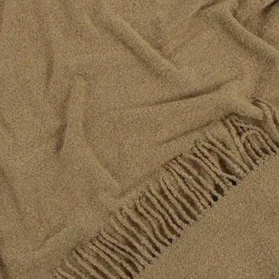 Throw blankets - Bouclé Throw Lounge - LANAVITTA
